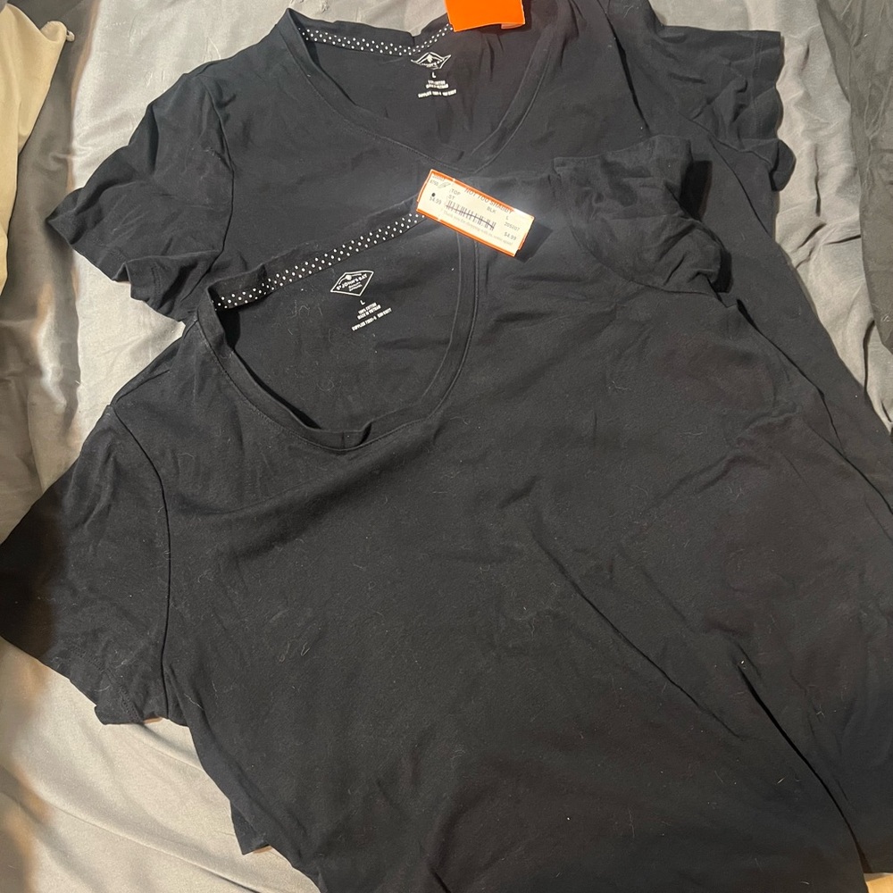 Black V-Neck T-Shirts